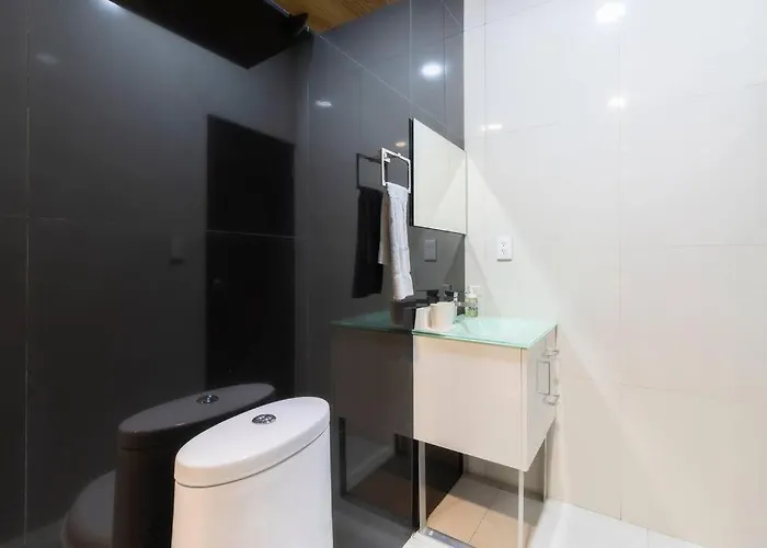506 Great Location Ac 1bdrm 1bath Rooftop *