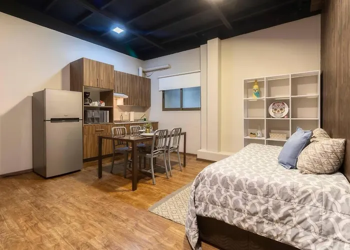 506 Great Location Ac 1bdrm 1bath Rooftop *